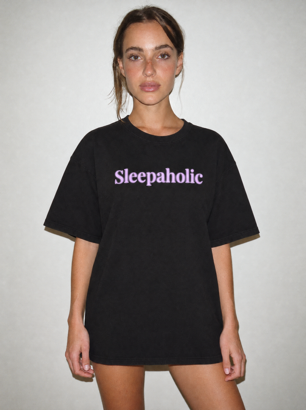 Night Tee. sleepaholic – fit on a model