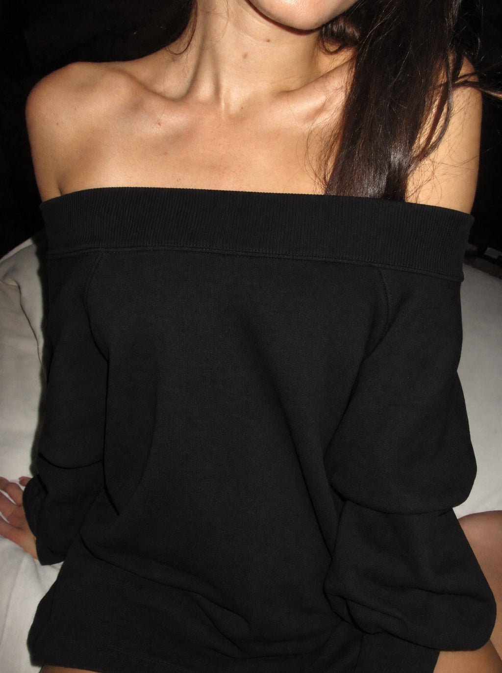 Off-Shoulder Dress. late dinner – print close-up